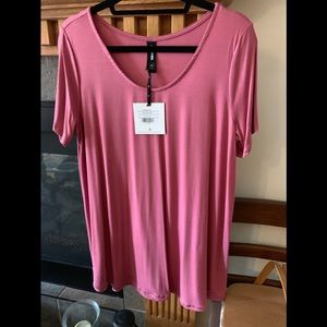 Agnes & Dora Everyday Tee in Rose Garnet XL